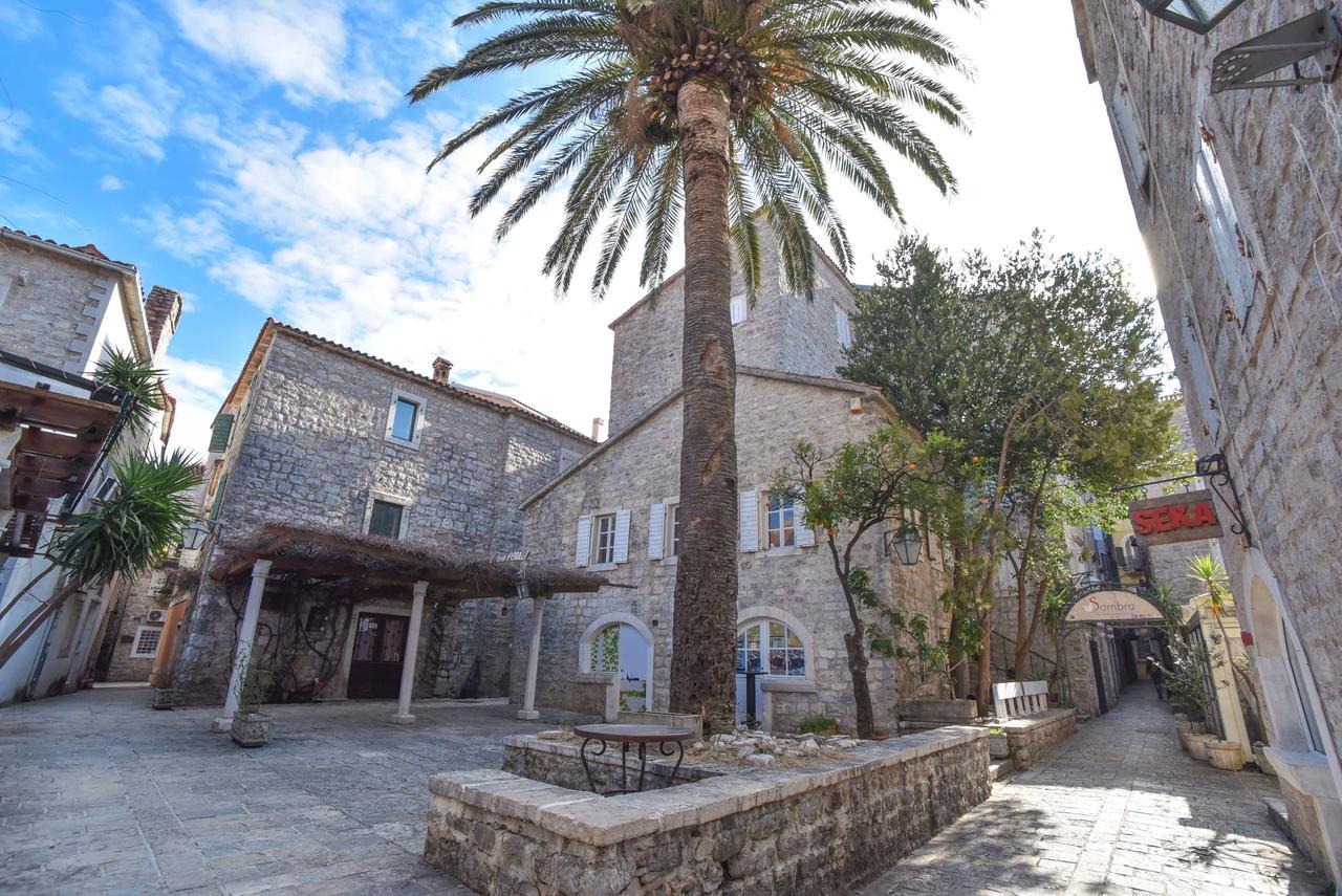 Palm Square 1 Old Town Apt Appartement Budva Buitenkant foto