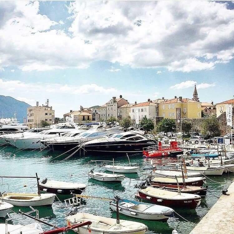 Palm Square 1 Old Town Apt Appartement Budva Buitenkant foto